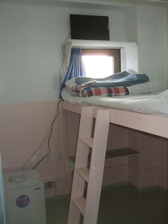 Naha Beach House Bagian luar foto